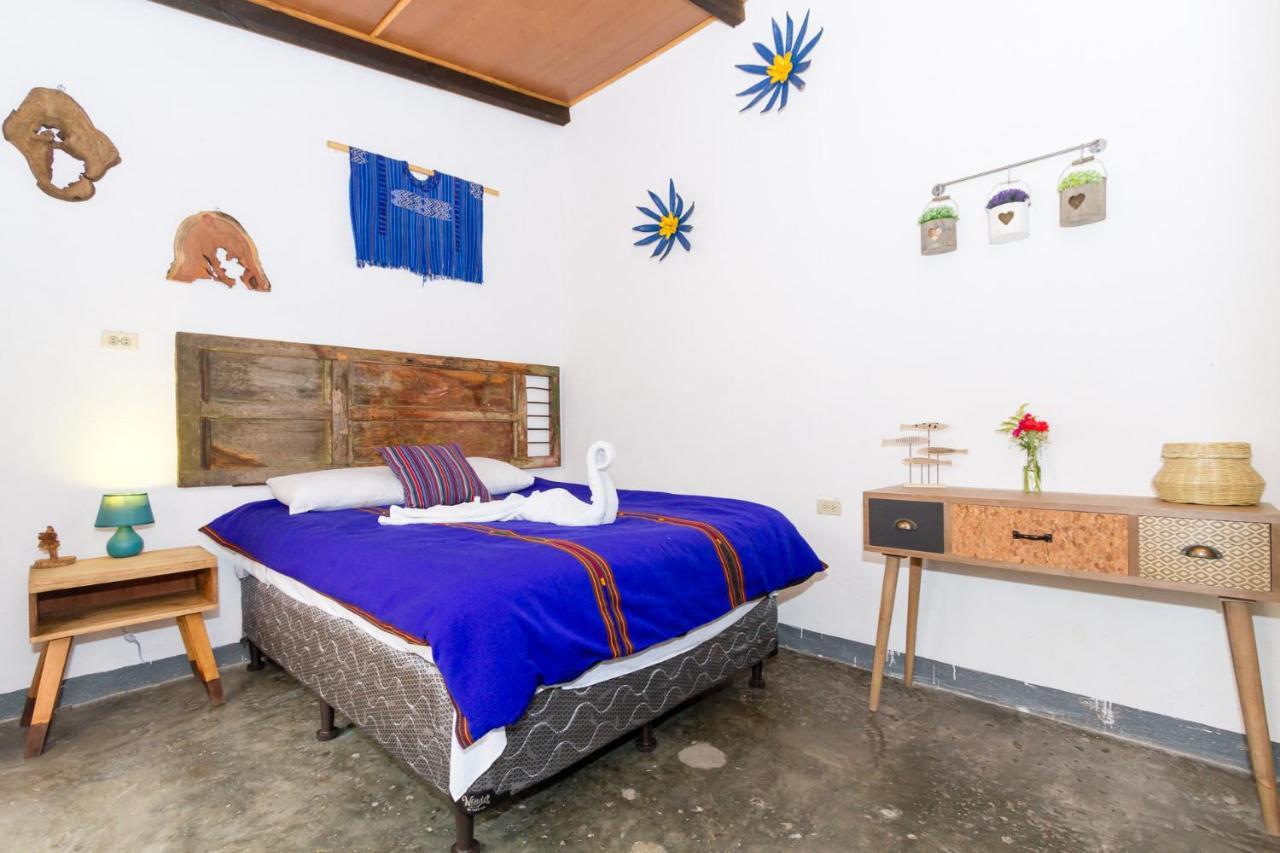 Bed and Breakfast Casa Tamarindo Antigua Exterior foto