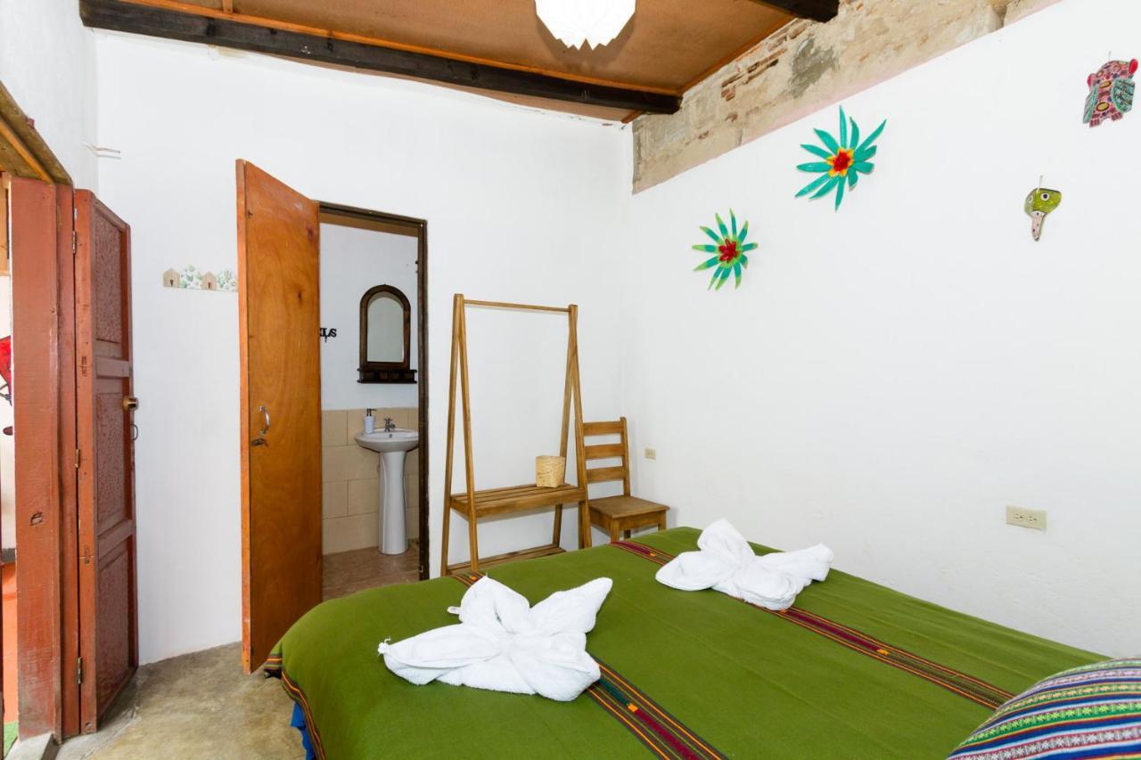 Bed and Breakfast Casa Tamarindo Antigua Exterior foto